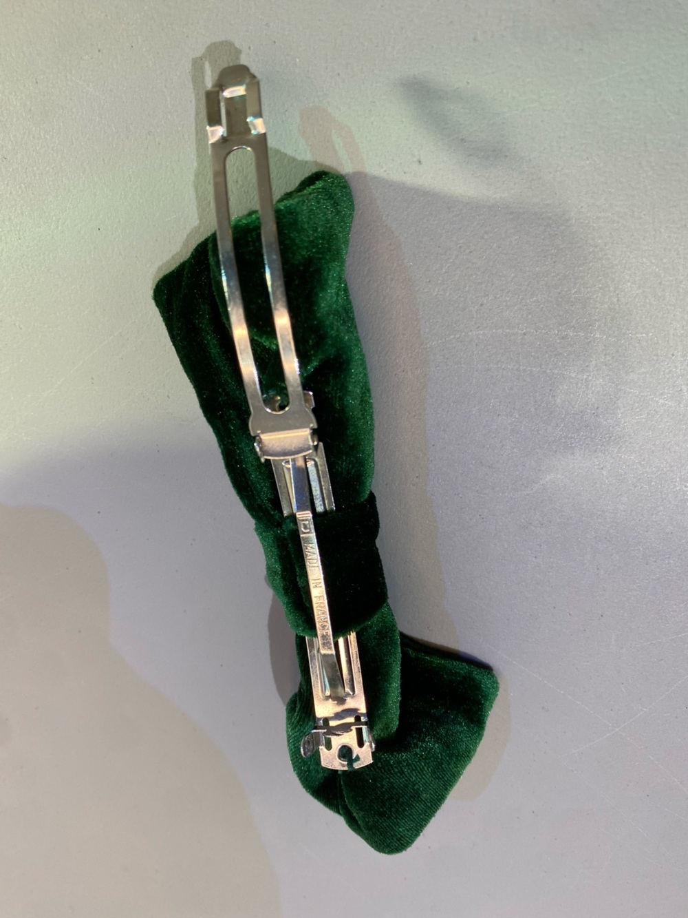 Emerald Green Velvet Bow Hair Clip Made in France Unisex - Picture 6 of 9